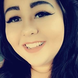 Meet your Posher, Marina